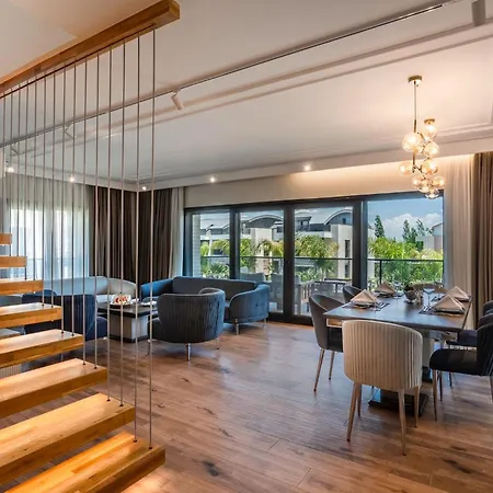 Apartment Luxury Garden *